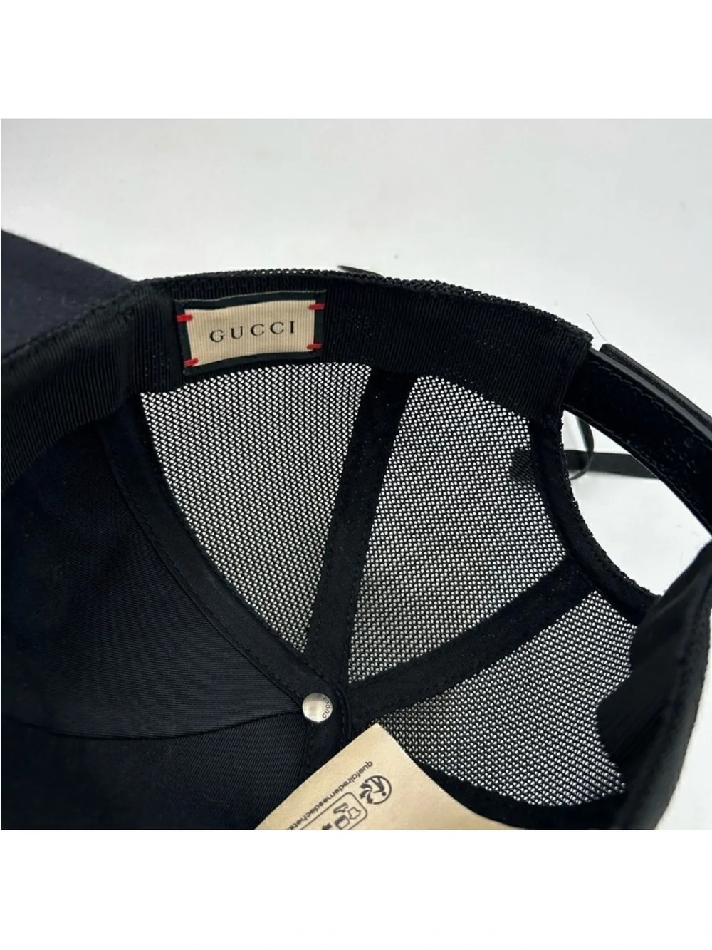 Unisex Gucci embroidered baseball calf size extra small adjustable made in Italy